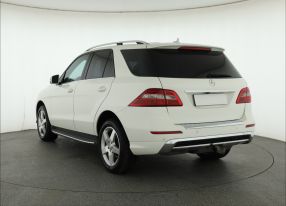 Mercedes - Benz ML - 2013