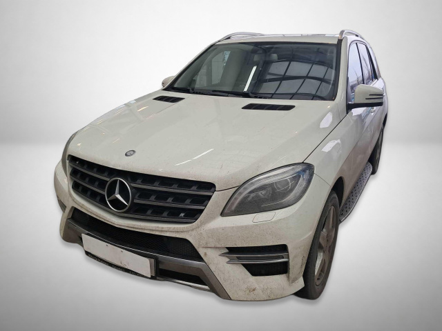 Mercedes-Benz ML 2013