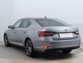 Škoda Superb - 2018