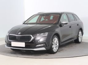 Škoda Octavia Scout - 2022