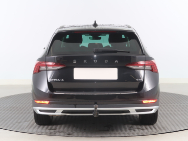 Škoda Octavia Scout - 2022