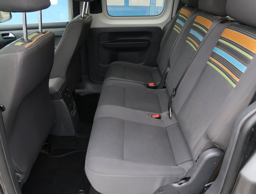 Volkswagen Caddy, 2013