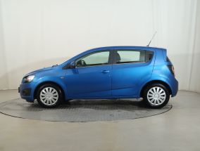 Chevrolet Aveo - 2012