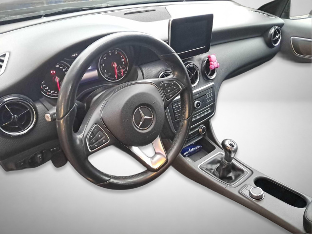 Mercedes-Benz A 2017