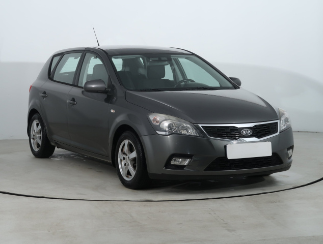 Kia Ceed 2011