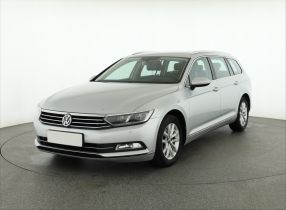 Volkswagen Passat - 2016