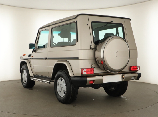 Mercedes-Benz G