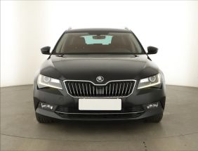 Škoda Superb - 2017