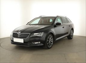 Škoda Superb - 2017