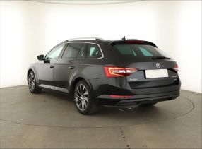 Škoda Superb - 2017