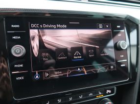 Volkswagen Passat - 2020