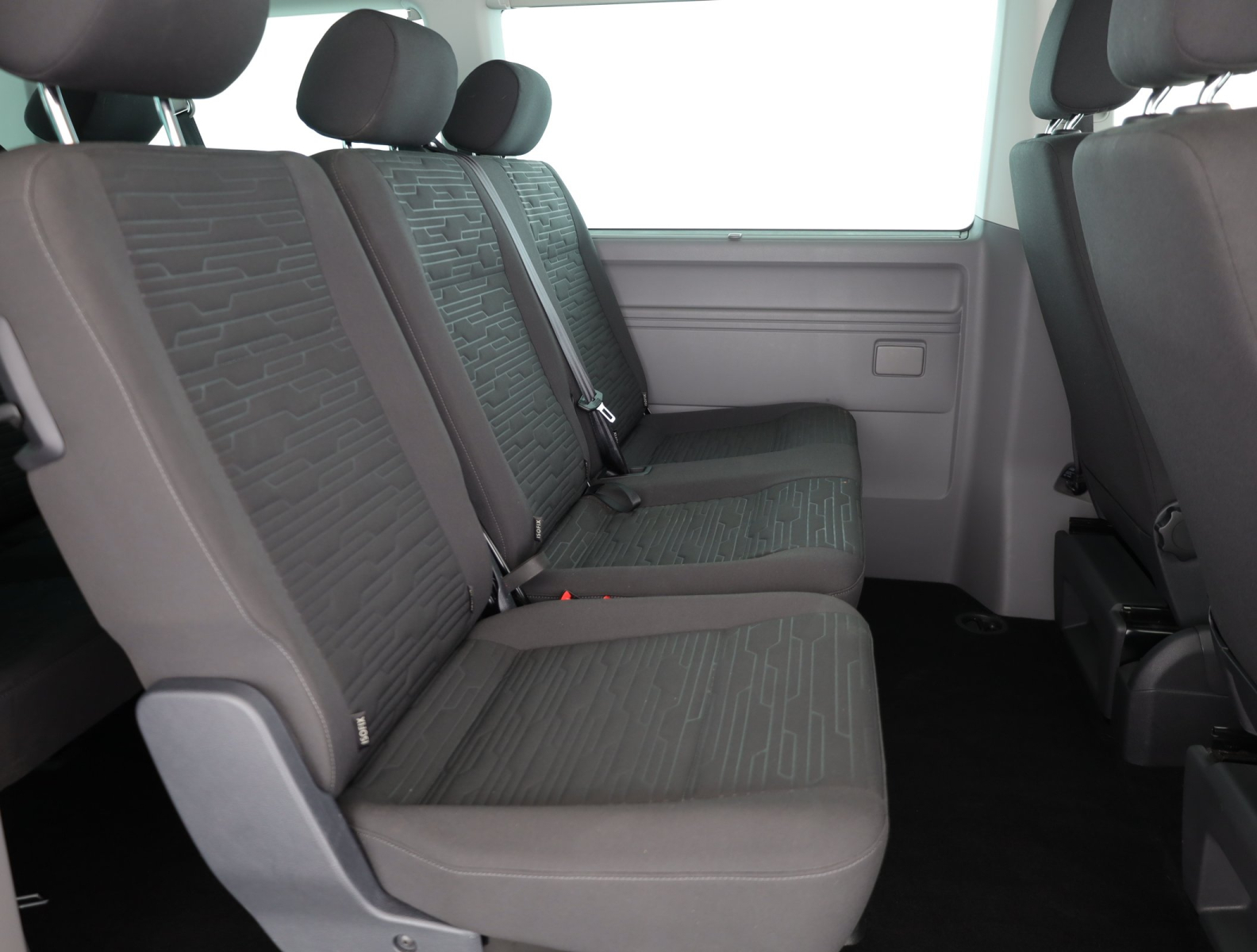 Volkswagen Caravelle - 2023