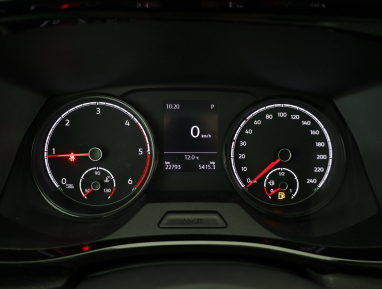 Volkswagen Caravelle - 2023