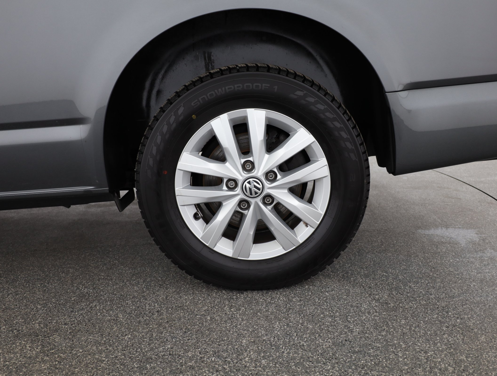 Volkswagen Caravelle - 2023