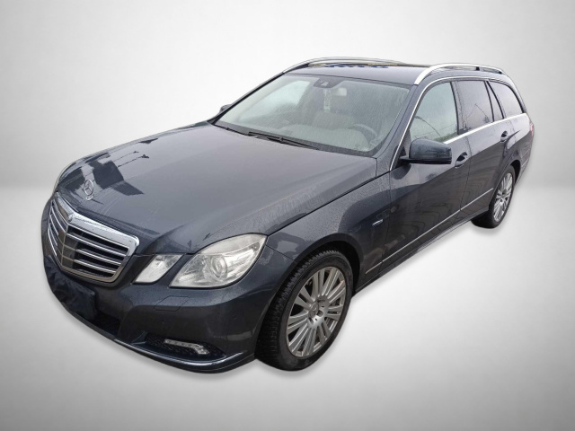 Mercedes-Benz E 2010