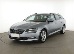 Škoda Superb - 2016