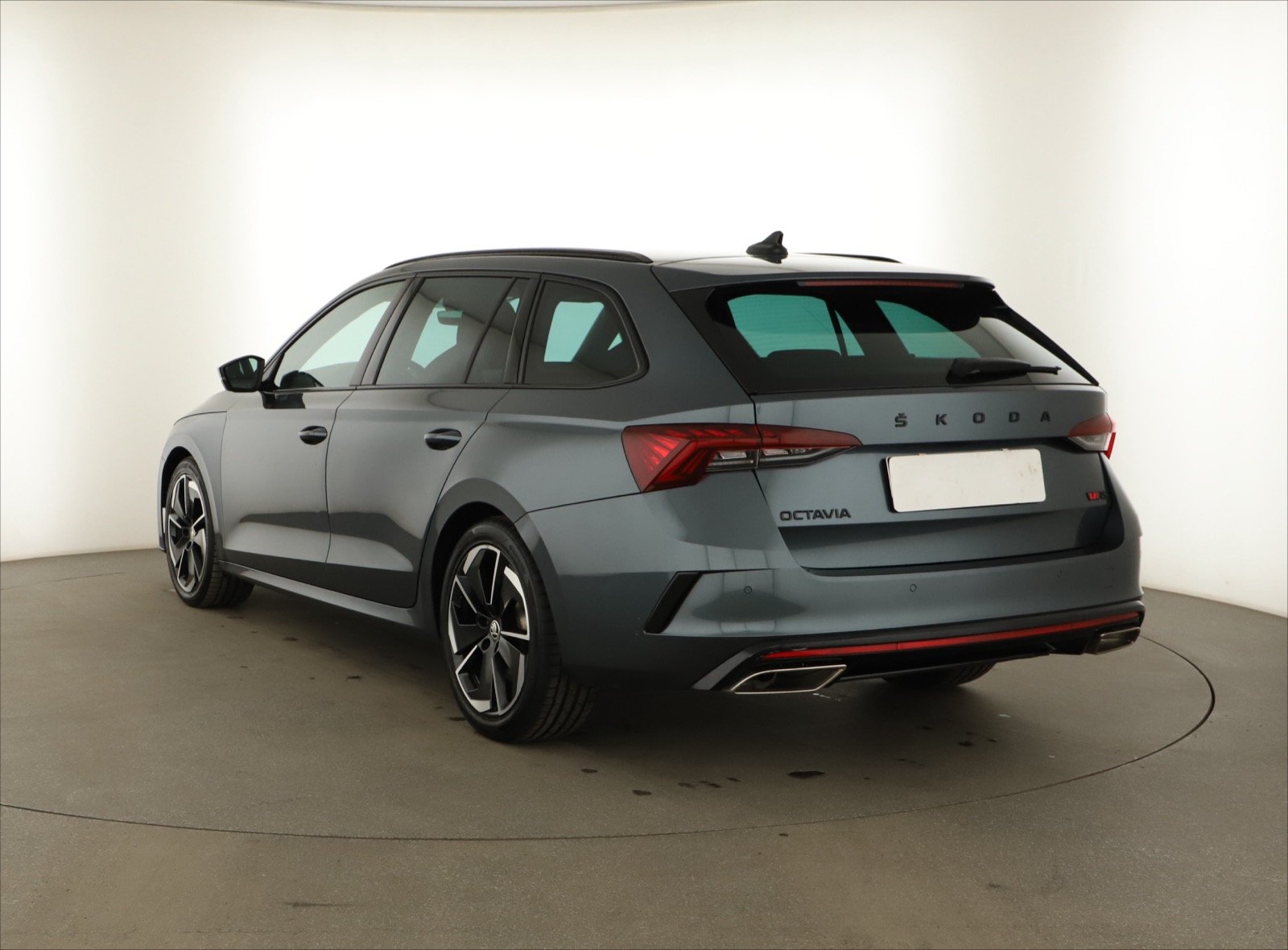 Škoda Octavia - 2021