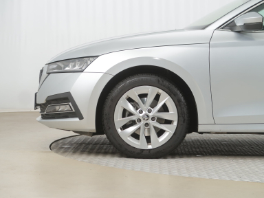 Škoda Octavia - 2024