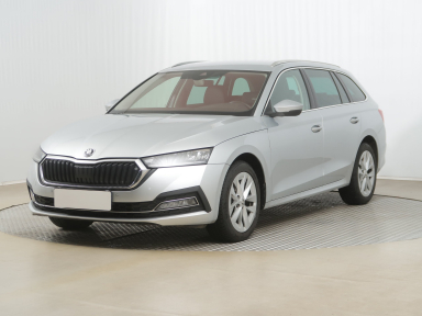 Škoda Octavia - 2024