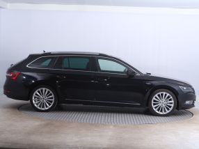 Škoda Superb - 2018