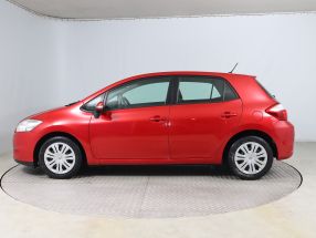 Toyota Auris - 2010