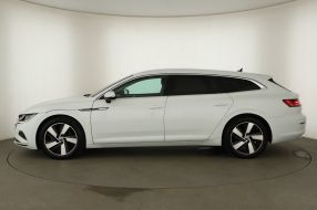 Volkswagen Arteon - 2021