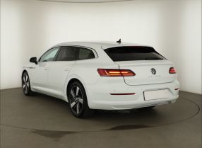 Volkswagen Arteon - 2021