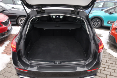 Mercedes - Benz C - 2023