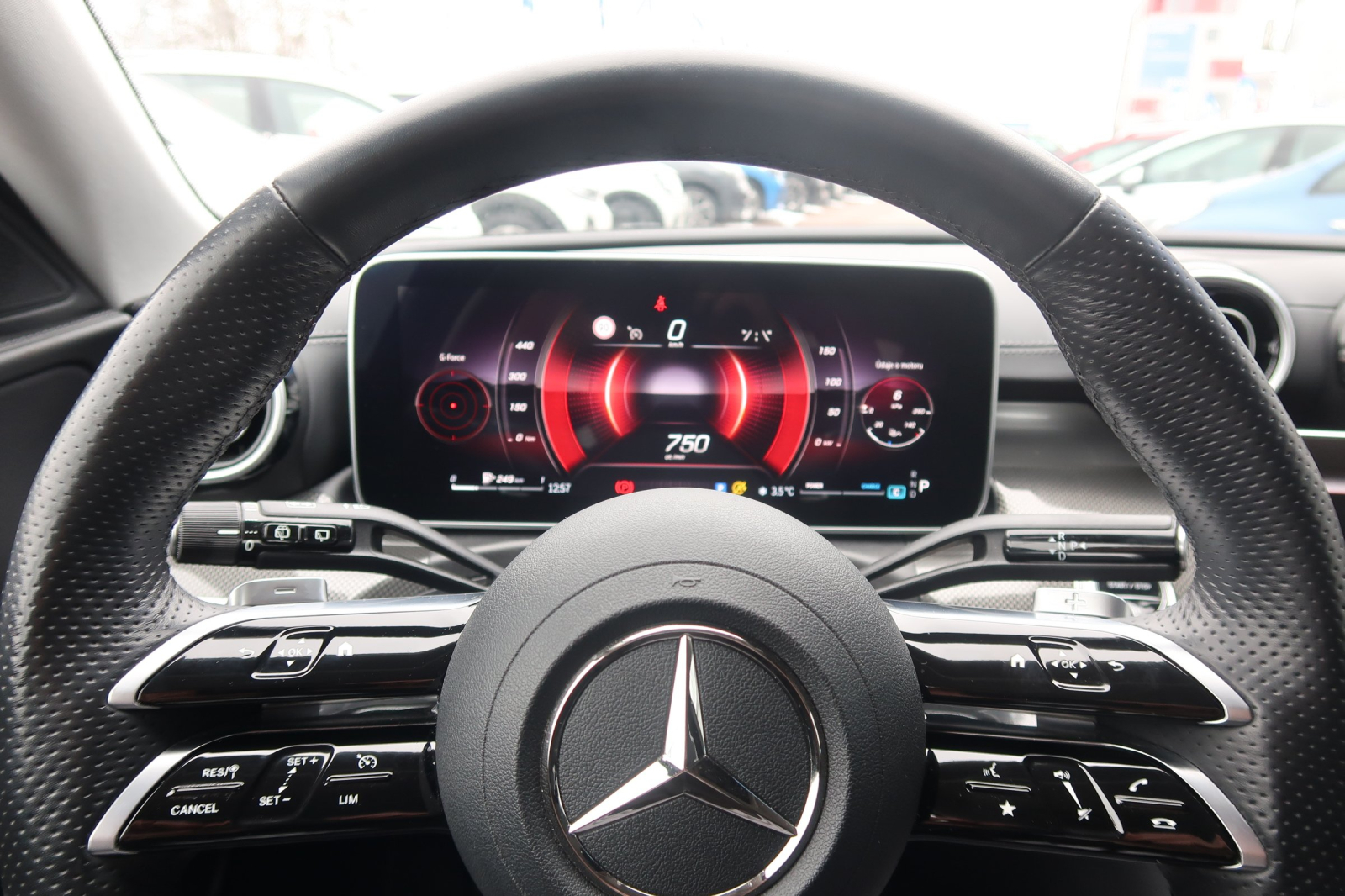 Mercedes - Benz C - 2023