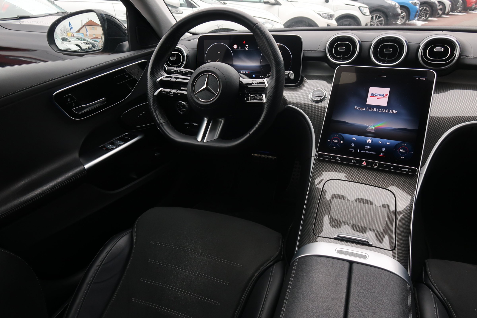 Mercedes - Benz C - 2023