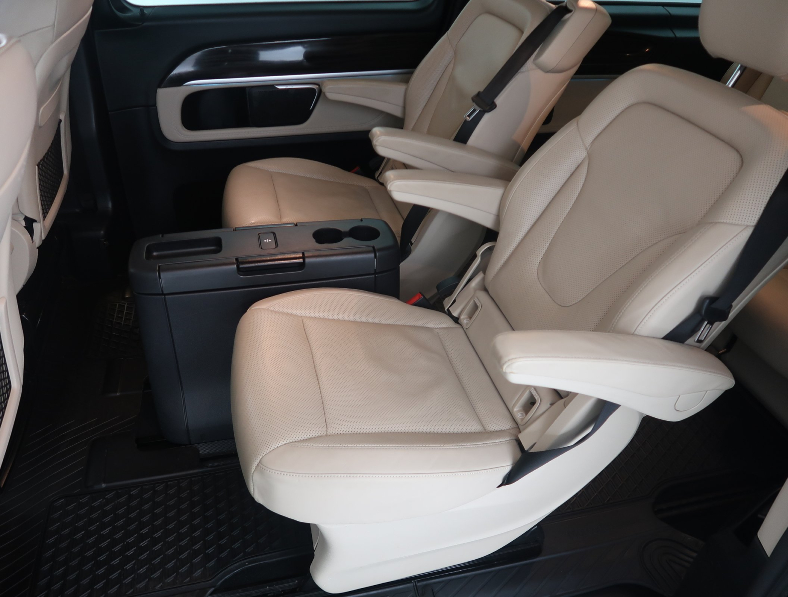 Mercedes - Benz V - 2022