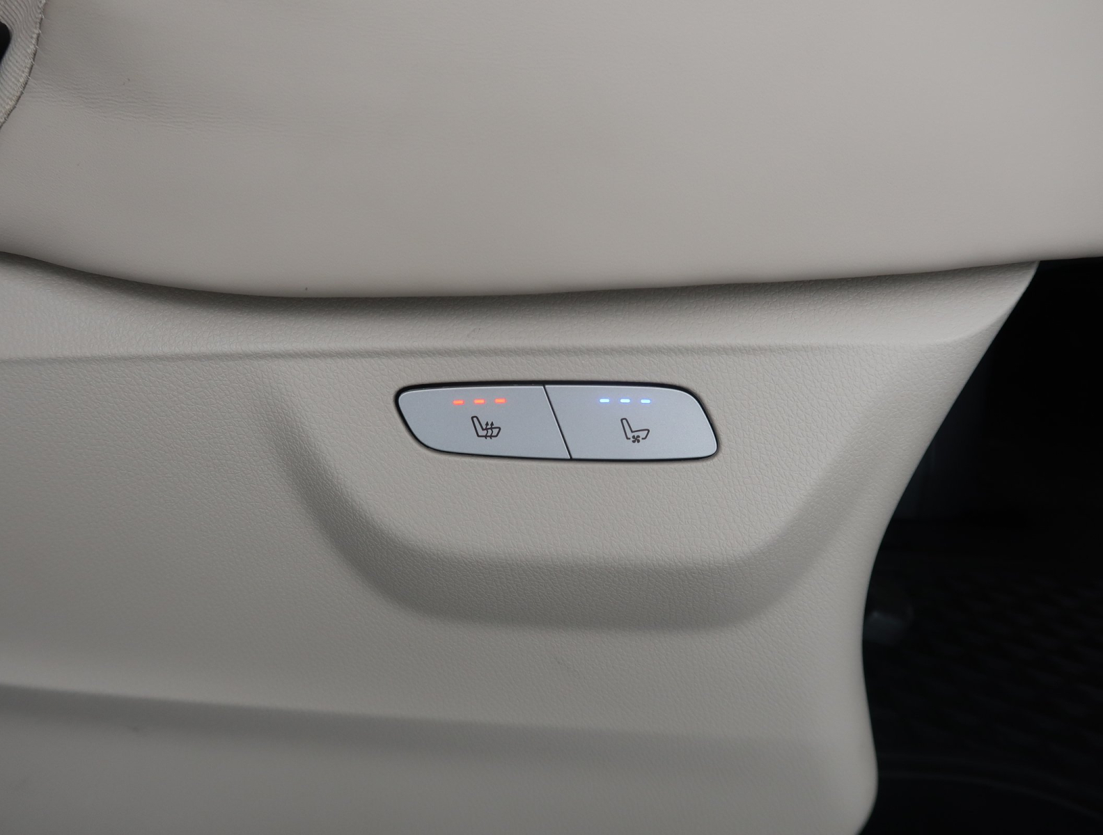 Mercedes - Benz V - 2022