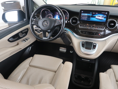 Mercedes - Benz V - 2022