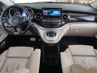 Mercedes - Benz V - 2022