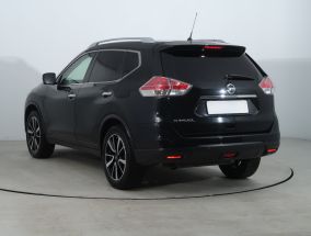 Nissan X-Trail - 2016