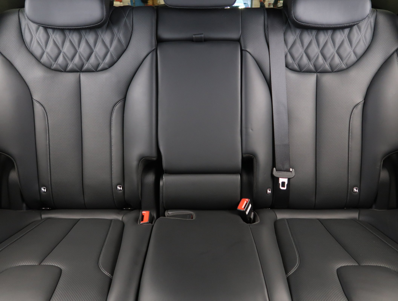 Hyundai Santa Fe - 2023