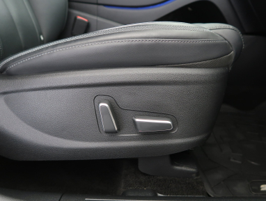 Hyundai Santa Fe - 2023