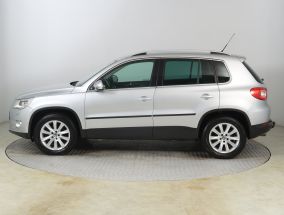 Volkswagen Tiguan - 2009