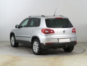 Volkswagen Tiguan - 2009