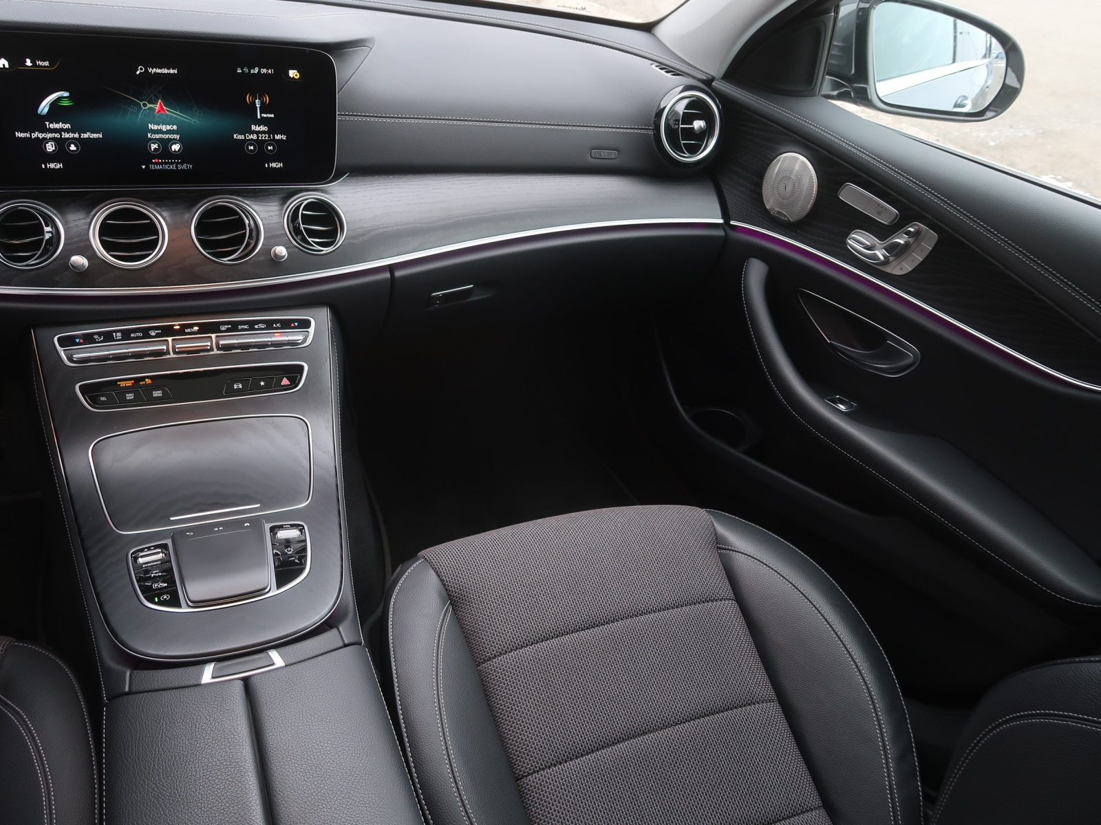 Mercedes - Benz E - 2023