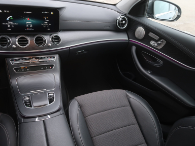 Mercedes - Benz E - 2023