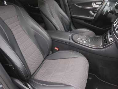 Mercedes - Benz E - 2023