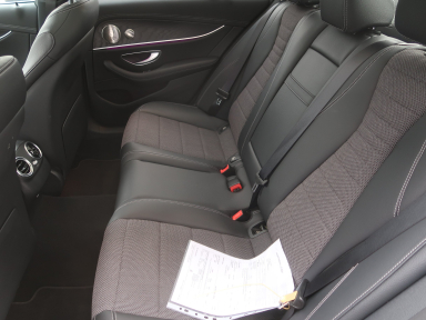 Mercedes - Benz E - 2023