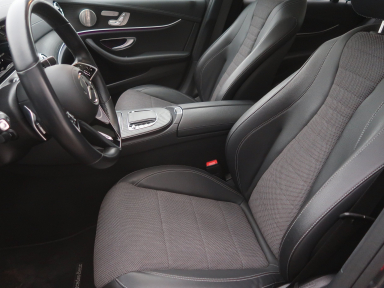 Mercedes - Benz E - 2023