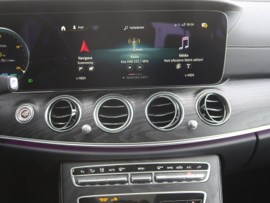 Mercedes - Benz E - 2023