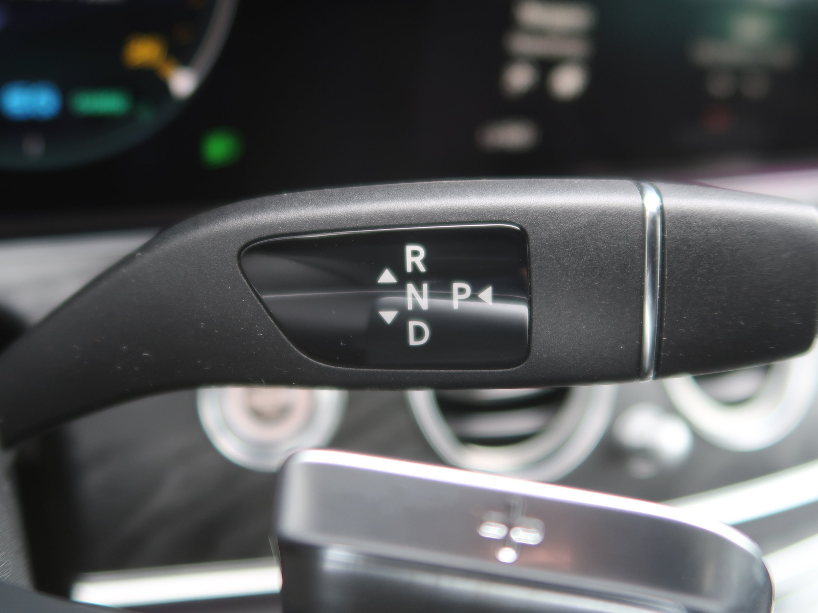 Mercedes - Benz E - 2023