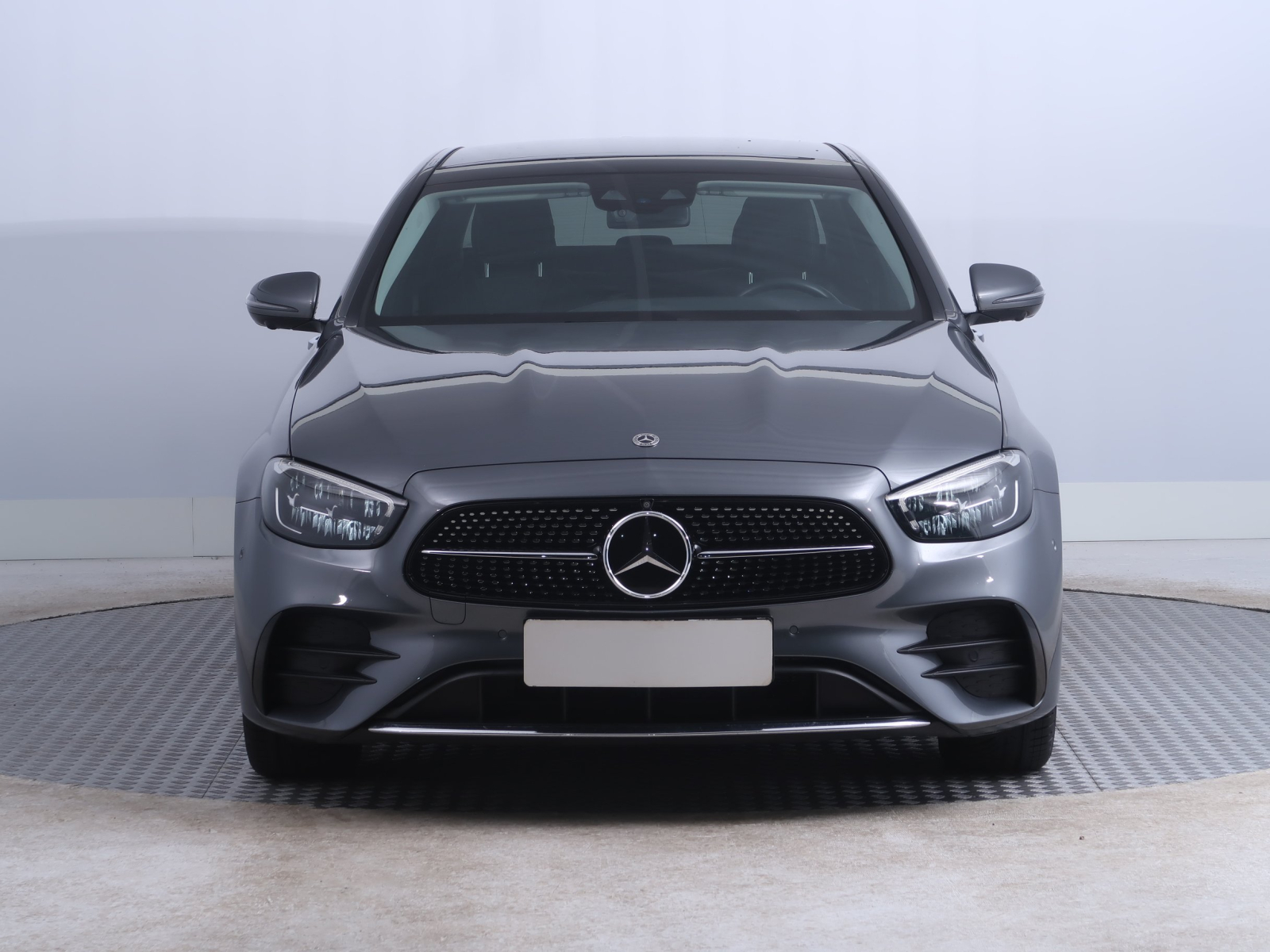 Mercedes - Benz E - 2023