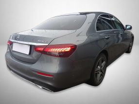 Mercedes-Benz E - 2023