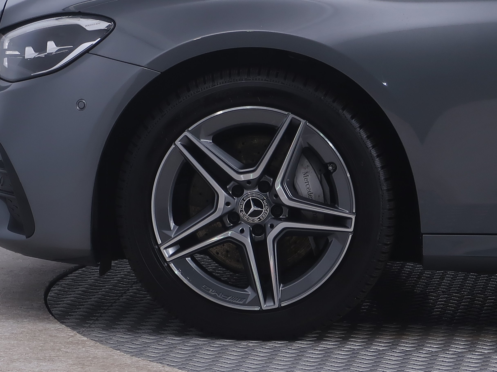 Mercedes - Benz E - 2023