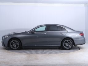 Mercedes - Benz E - 2023